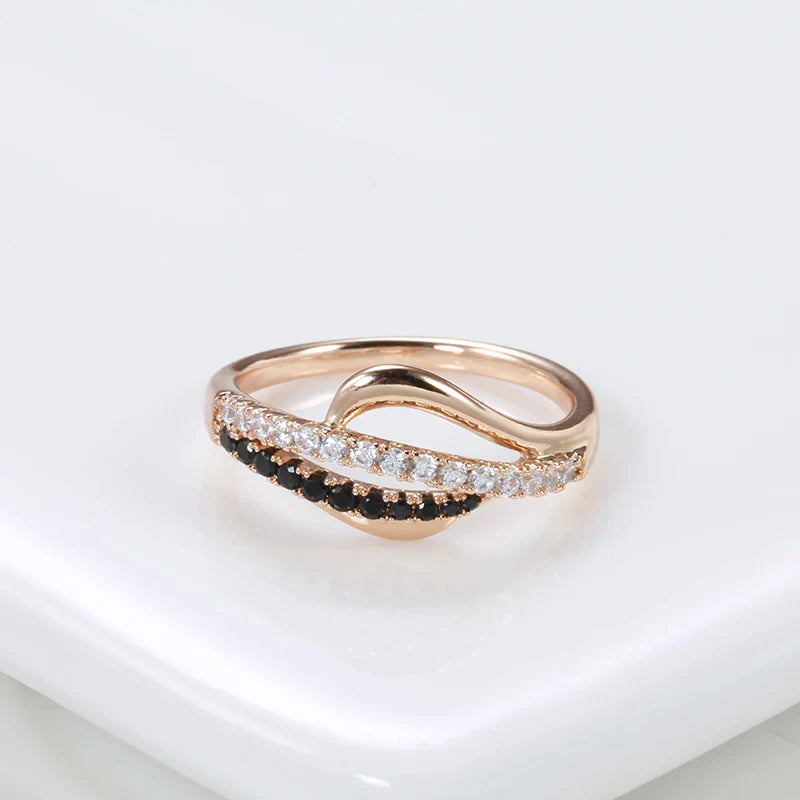 18K Gold & Diamond Ring For Women KRE10518